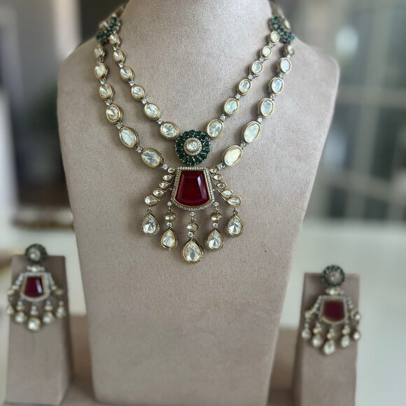 Victorian Kundan Necklace Set with Ruby & Emerald - Picture 2 of 6